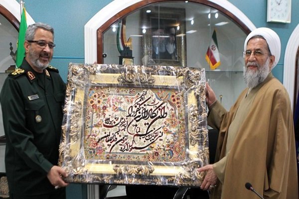 رئیس سازمان عقیدتی سیاسی ارتش با سردار غیب پرور دیدار کرد