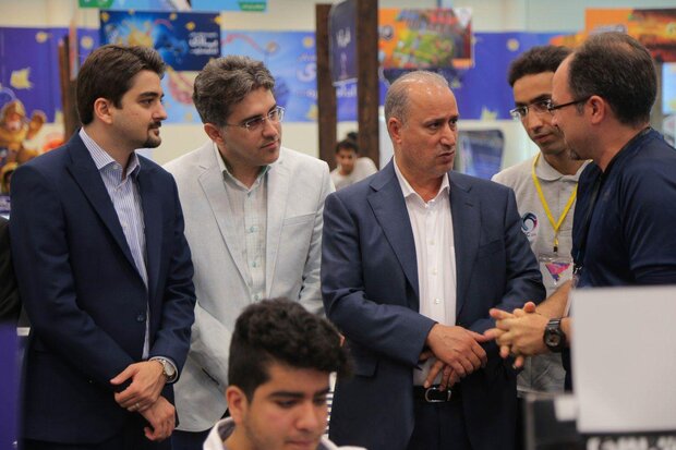 رییس فدراسیون فوتبال از جام قهرمانان بازی‌های ویدیویی بازدید کرد